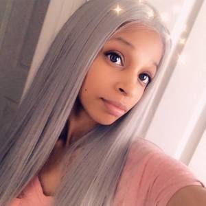 Meet your Posher, Essence